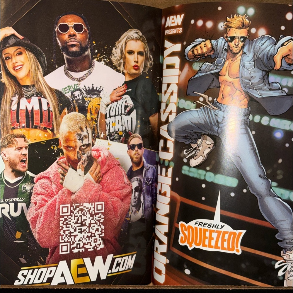 AEW Memorabilia Set - Picture 4 of 9